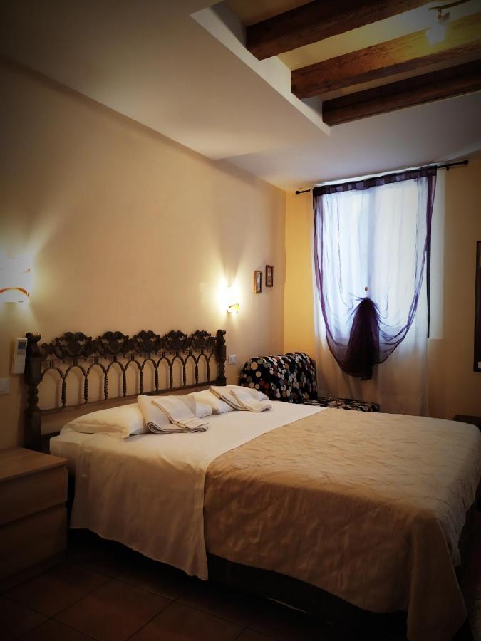 Ca Tron Apartment Next To Rialto Bridge Venecia Exterior foto