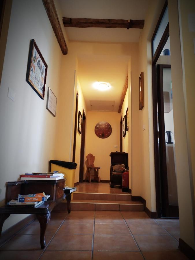 Ca Tron Apartment Next To Rialto Bridge Venecia Exterior foto